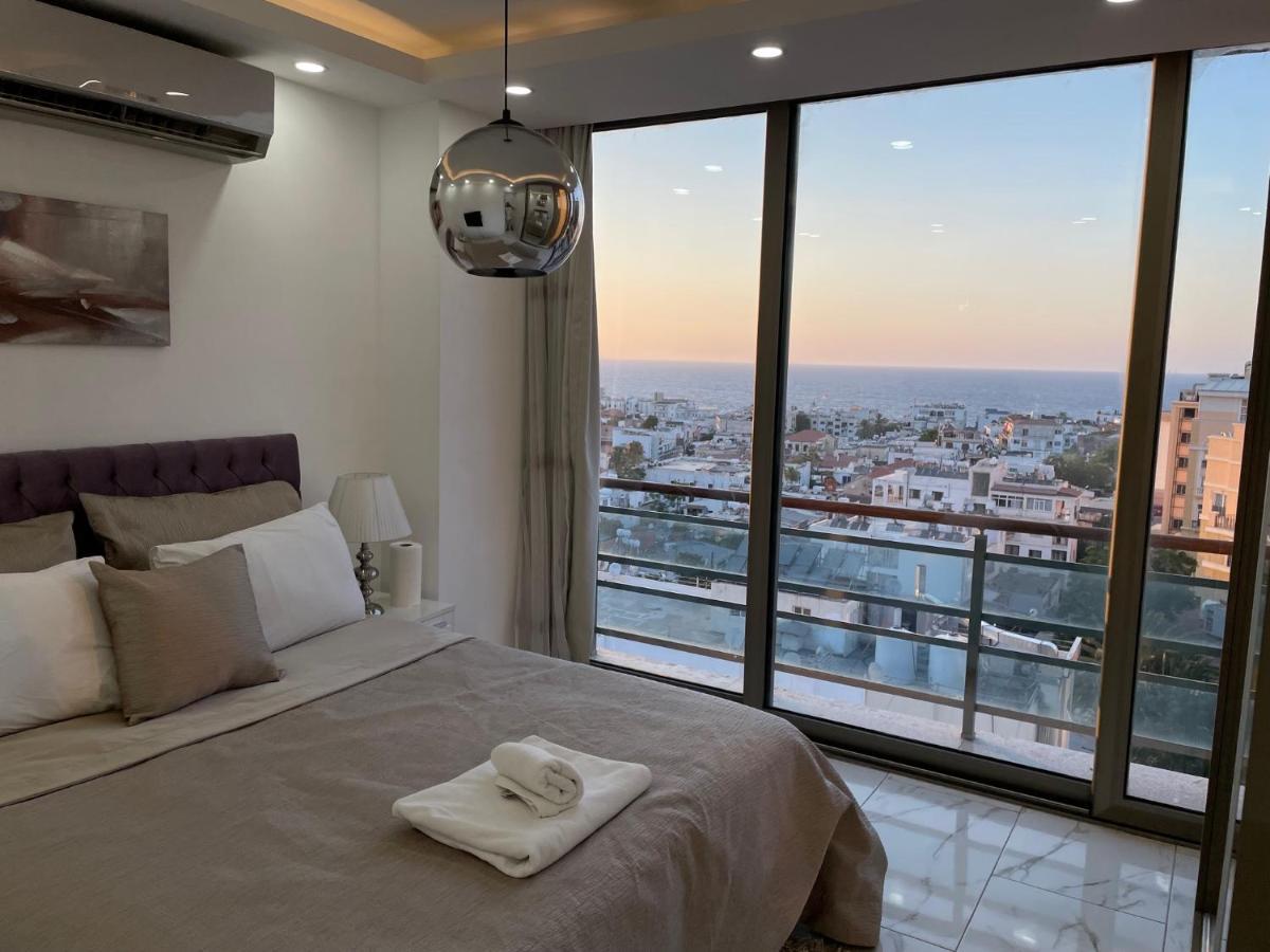 Ferienwohnung Elegant 2+1 Flat In The Heart Of Kyrenia + Wifi Exterior foto