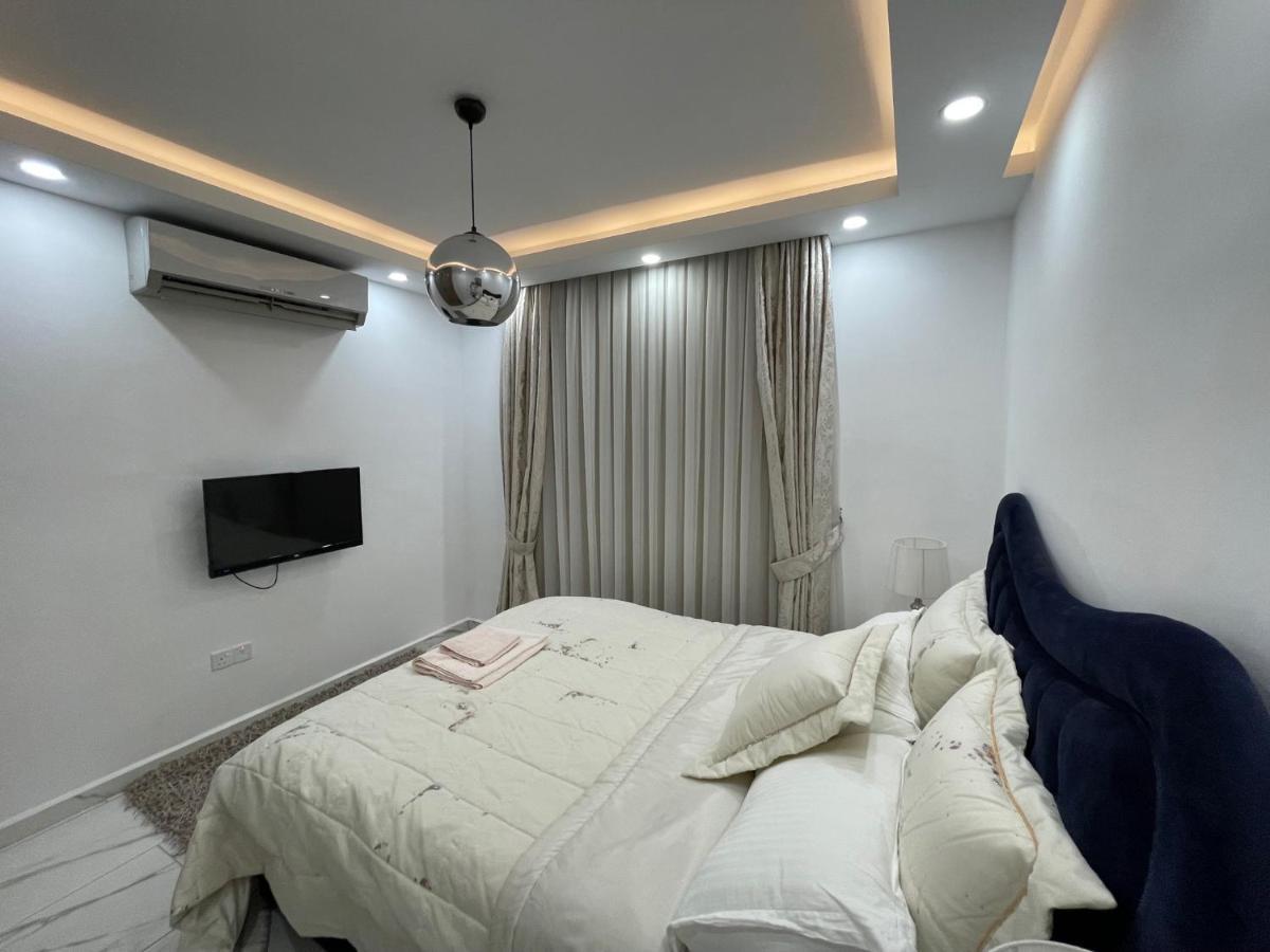 Ferienwohnung Elegant 2+1 Flat In The Heart Of Kyrenia + Wifi Exterior foto